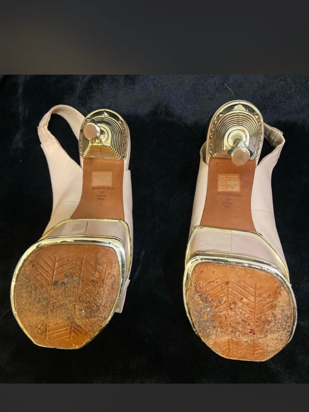 Vero Cuoio Cream Slingback Peep-Toe Heels with Bow and Gold Trim